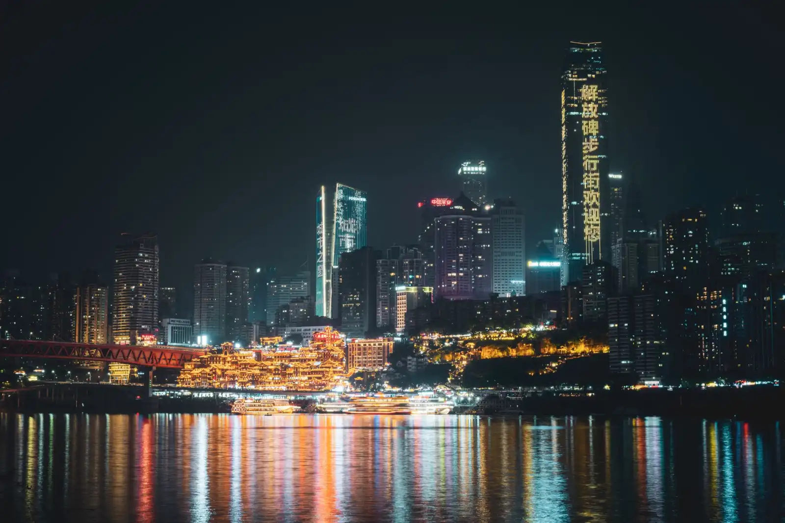 智能手表GPS户外定位功能对比：多场景实测数据与分析